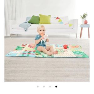 SKIP HOP FARMSTAND GROW & PLAY ACTIVITY GYM